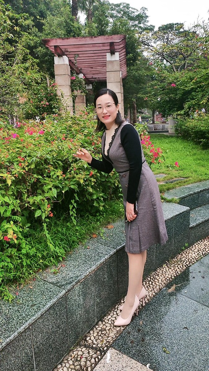 英语老师 https://t.co/uBSzNXR4tl