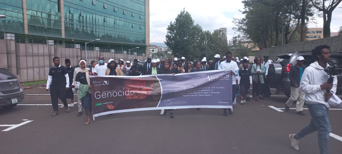 RwandainAddis's tweet photo. 2day is the #AU Day of #commemoration of the 1994 #Genocide against the Tutsi in #Rwanda. To mark the #Kwibuka29 @_AfricanUnion  &amp; @RwandainAddis organised a walk 2 remember in memory of the victims and in solidarity with the survivors of the #Genocide. @Unity_MemoryRw #Kwibuka29 https://t.co/toDTWt08gY