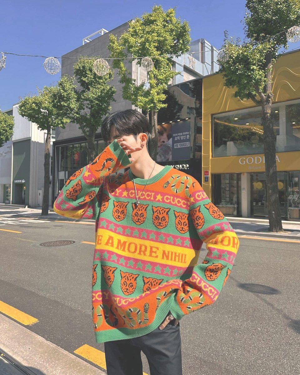 znngurlz's tweet photo. So I haven't reached 500 yet😵‍💫 then should we continue our mutuals🥺 let's go zonzon follow eo😍🤝
*anw these two photos are one of my fav xixi (⁠｡⁠•̀⁠ᴗ⁠-⁠)⁠ﾉ⁠♡

#ซนซนขอแลกฟอล https://t.co/OeH4ZqAQr4