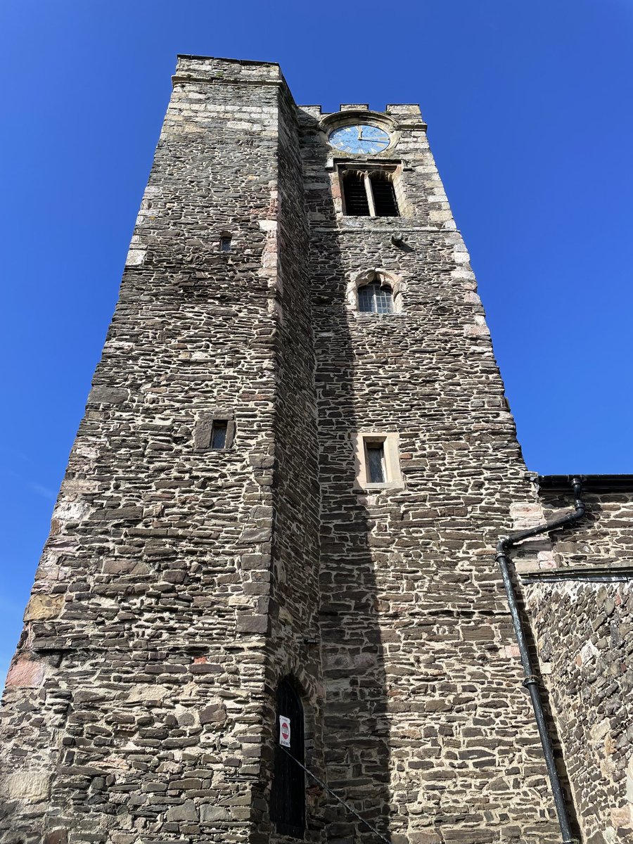 Spot the difference?! #FridayFinishes #LFG