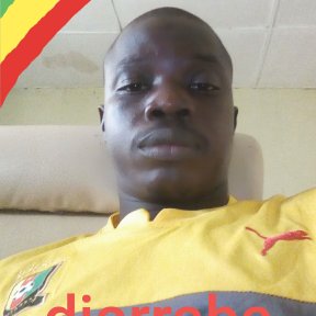 ModiboMdiarra7's tweet photo. J'apprends l'anglais avec Duolingo ! C'est gratuit, fun et efficace. https://t.co/Z5n3udDPme