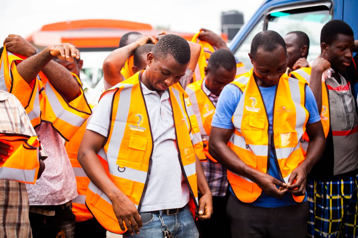 4 TIPS TO KNOW❤️

don’t drink and drive
avoid over speeding 
wear your seatbelt 
obey road safety signs
#MentwiAMentwa