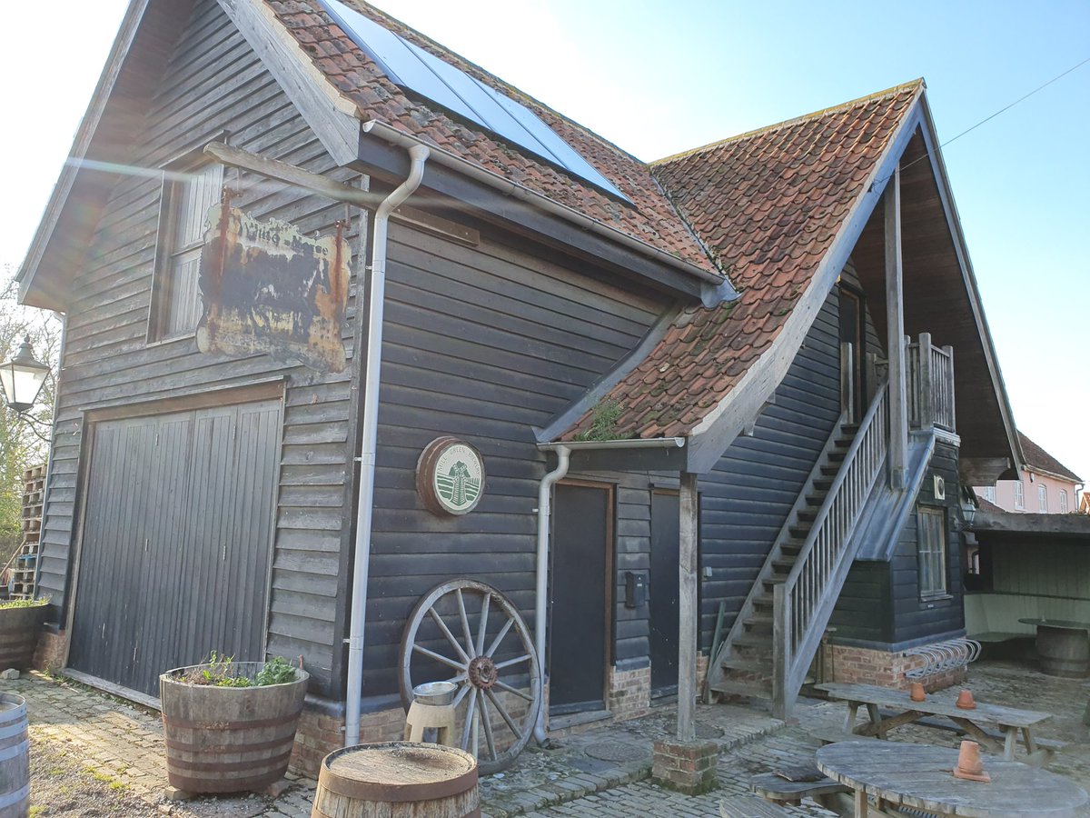 undergroundpubs's tweet photo. Lovely stay at @LittleEarthBeer, @EdwardstoneWH https://t.co/QfZTvftbNt