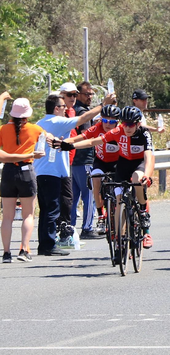 im99_chs's tweet photo. Friends Teamates Fighters
Ermis Cycling Team=#Family
JOIN US at https://t.co/ICfuq0nTW3
FB : Ermis Cycling Team
@ermiscycling #cyclingisfun #cycling #cyclingtraining #roadbike #fitness #cyclingpics #bicicleta #cyclist #ciclisimo #velodrome #trackbike #velodromo #cyclist https://t.co/9x5joDnbkX