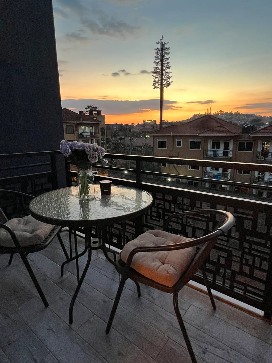 hadestays's tweet photo. This bedroom condo in Kampala, Uganda will cost you $45 a night. Hosts 2 people.
Link to book: https://t.co/wNmbPbfhP3
- #Hadehomes #Travel https://t.co/Rq1t9uhA6U