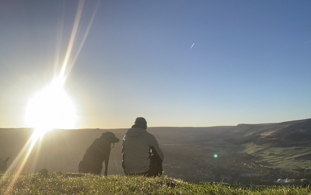 andyb066's tweet photo. Today scheduled for a gym session, but not a morning to be inside. Some #muddymilesformegs hiking with the beastie boy instead. Just over 2 weeks to the main memorial family walk now. @BipolarUK @runningpunks @VeganRunnersUK #brokenpunk #hikingpunk https://t.co/zIAxex4Q9c https://t.co/DxLrhEjMPe