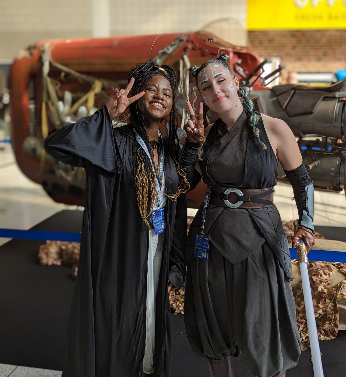 Welcome to Star Wars Celebration Europe! Today is the first of four days bringing together fans from across the whole galaxy in our shared love of Star Wars. 

Want to join? Only Monday tickets remain: SWCE23.com/BuyTickets