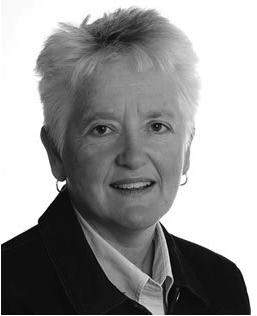 AaaceTweet's tweet photo. Celebrating outstanding #AdultEducators. International Adult &amp; Continuing Education Hall of Fame Inductee - Dr. Leona M. English https://t.co/FJEsnyzlzb https://t.co/vkusqcUvPu