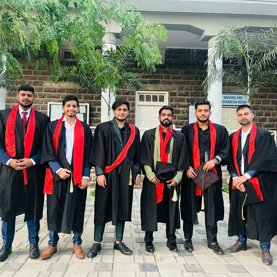 dr_shivgautam's tweet photo. #pregrad 👨🎓 https://t.co/uOUAUbGBj0