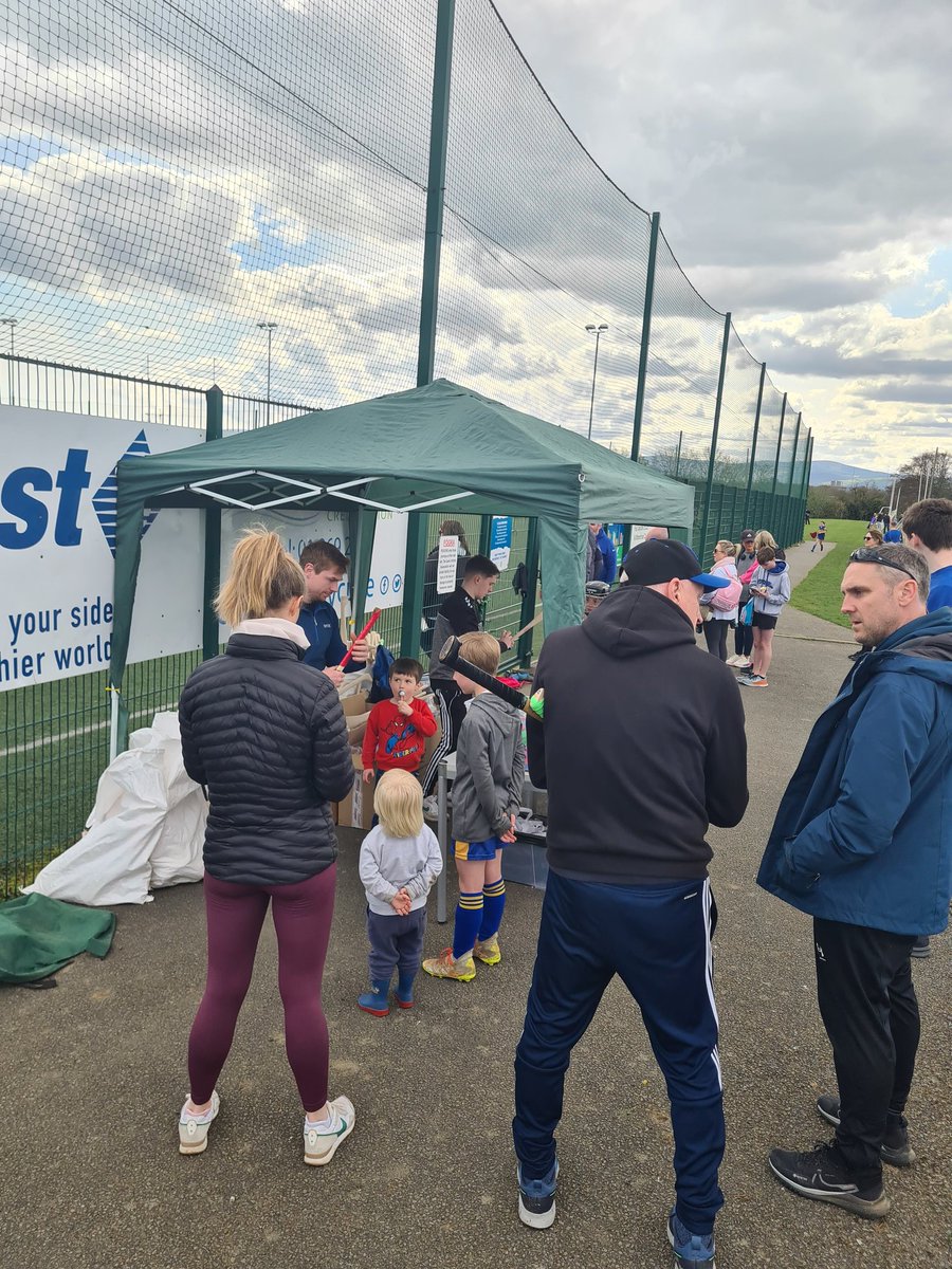 CastleknockGAA's tweet photo. Colm and Conor from @65Hurls are down in Somerton today. Drop in and get sorted for the season ahead! โพ๏ธ๐ #lovelyhurling #65Hurls #goodfridayfun https://t.co/VTRgcftjRM