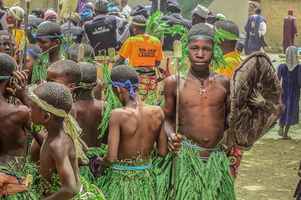 _Kamor's tweet photo. THE MUPUN PEOPLE OF PANKSHIN LGA, PLATEAU STATE (MIDDLEBELT)
The Mupun people are found largely in Pankshin LGA in the central senatorial zone in Plateau state. Oral tradition has it that Mupun as a term is composed of two phrases: MU, meaning “we” and “PUN” ‘chase out of hiding https://t.co/HcnuDKPEdd