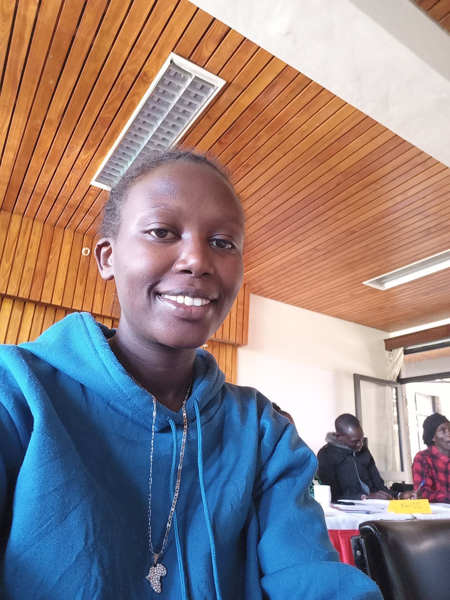 Kimani6Esther's tweet photo. Agribusiness Service Delivery Training Day 1 on Introduction to Agricultural Value Chains in Service Delivery #EgertonUniversity
#Tagdev
#RUFORUM
#Aglead
@egeru81gmailco1
@farmingsystemsk
@KCBGroup https://t.co/106mzbZ7ZQ