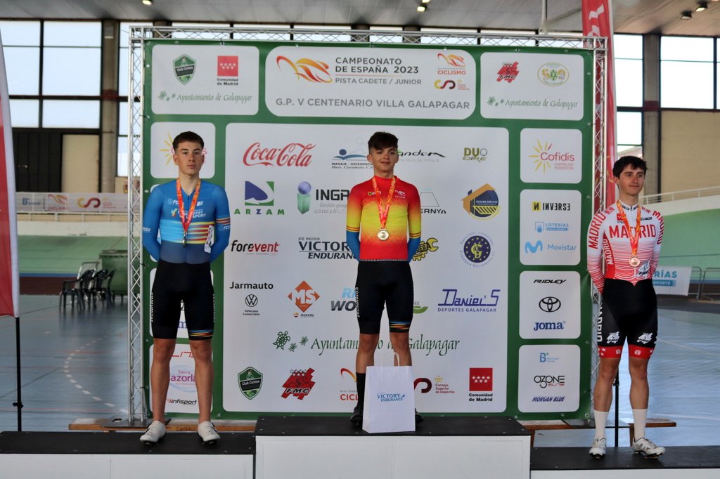 RFECiclismo's tweet photo. #CEPistaJuniorCadete23 | 📸 A continuación os facilitamos las imágenes de los podios de la Persecución Individual 

¡Enhorabuena a todos! 👏

@FMCICLISMO https://t.co/MqPWcq1aOc