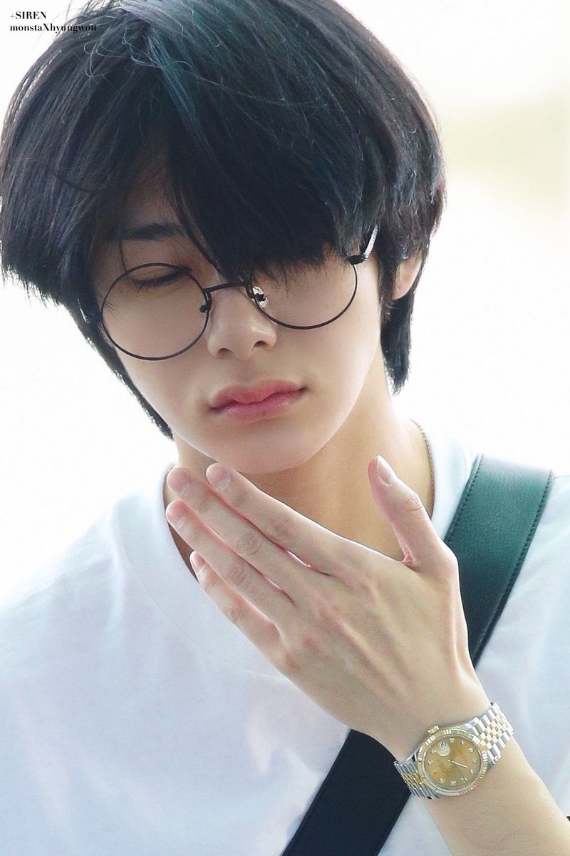 4April_0417's tweet photo. 망할 혐생때문에 내 덕질생활이 망가졌어...
일에 찌들어살아야 살 수 있는 ... 망할 혐생..ㅇ(-( https://t.co/tMjWRfTGrY