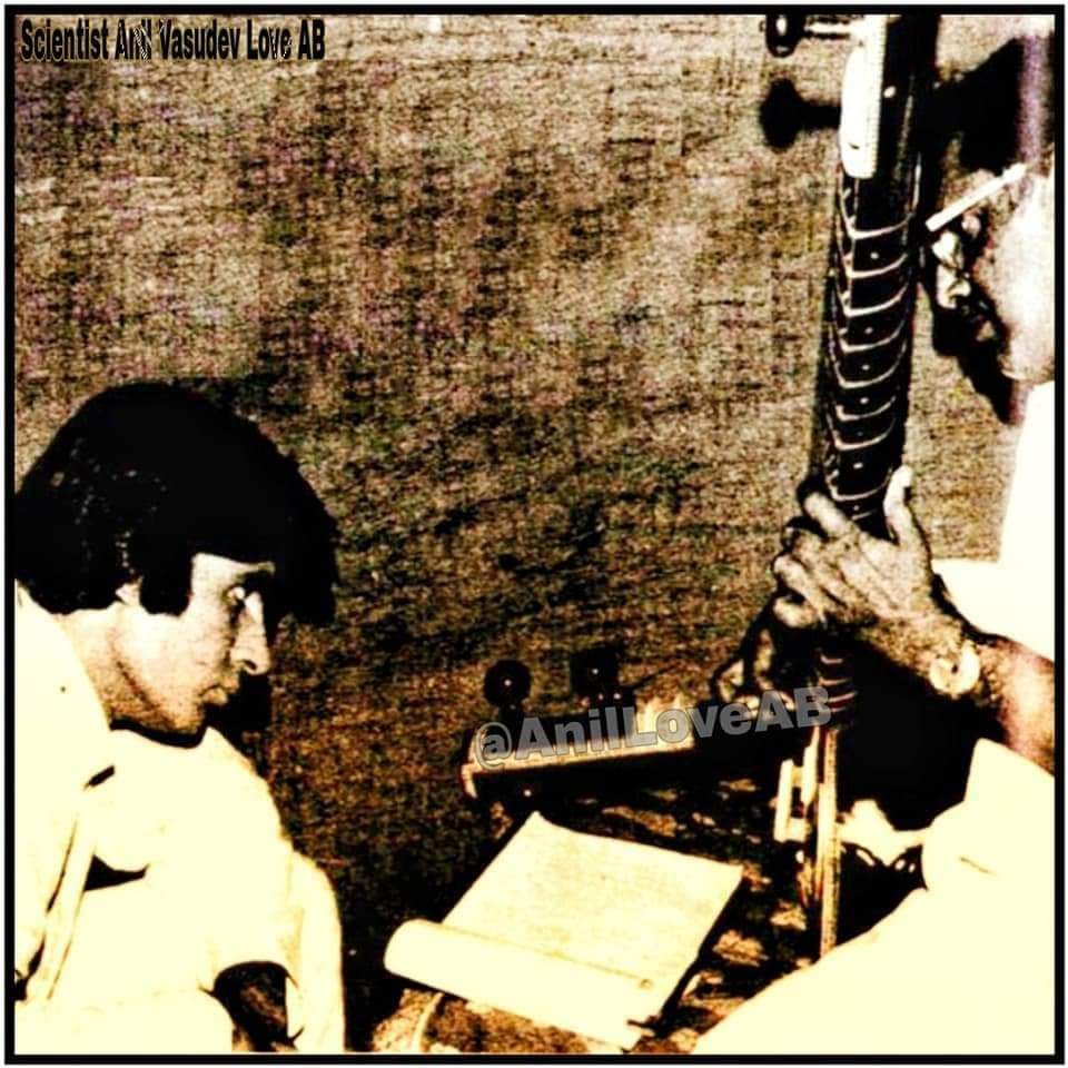 DrAnilLoveAB's tweet photo. Congratulations on completion of🎉
#46YearsOfAlaap (8 April 1977)
My Dear Guruji @SrBachchan sirji &
#Rekha ji #FaridaJalal ji #Asrani ji
#OmPrakash ji #SanjeevKumar ji
Dir Story by #HrishikeshMukherjeeji
Produced by #HrishikeshMukherjee ji & #NCSippy ji #RomuNSippy ji https://t.co/uTWV6htX1f
