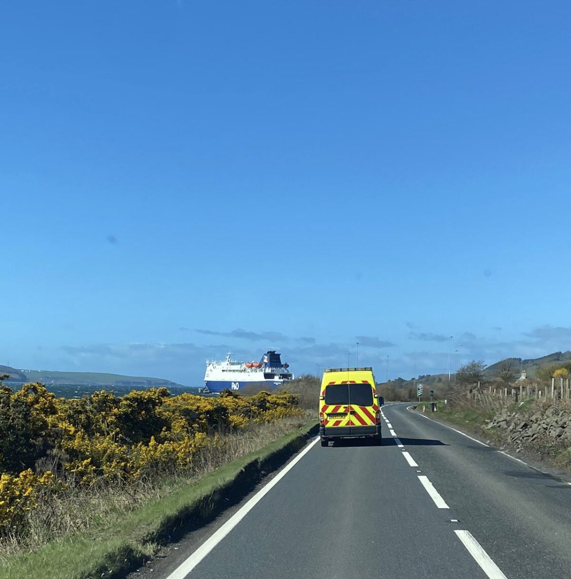 firstaidni's tweet photo. Itโs a Good Fri- yay! AMBULANCE 5&6!
2 new ambulances! with only 32k miles on each, they will be in our fleet a long time yet!
#EventAmbulancesNI #SportsAmbulancesNI #EventMedicNI #PrivateAmbulanceNI #FirstAidNI #FirstAidTrainingNI #TeamEMT https://t.co/aJ8fL2OZWi
