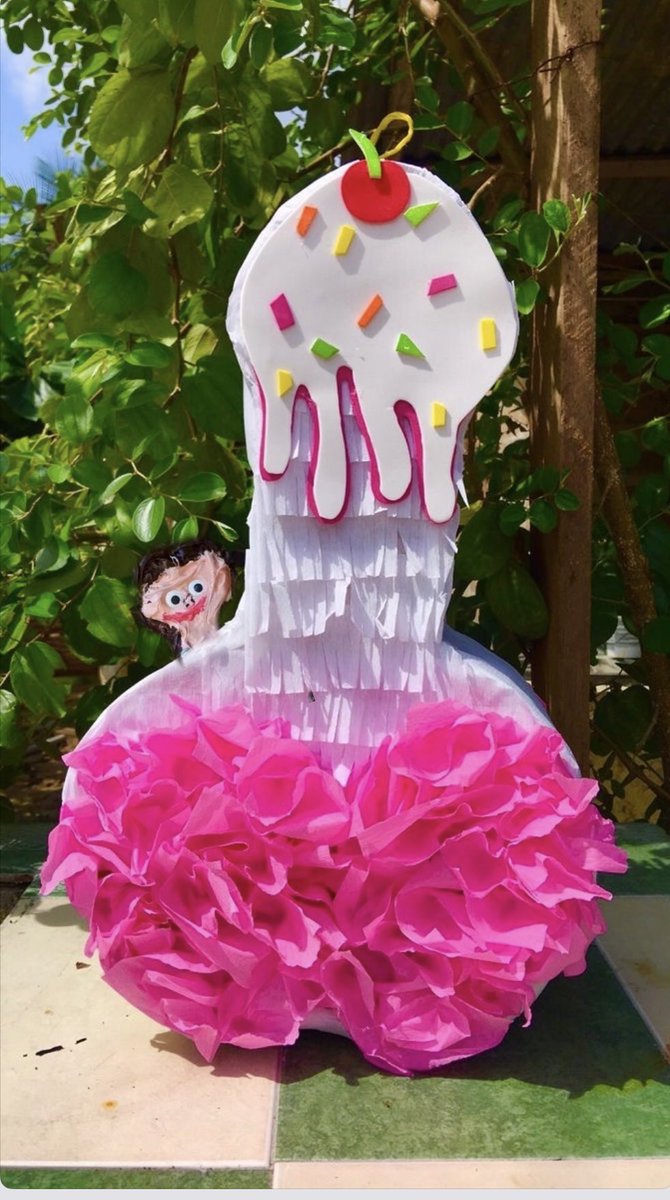 sca_di_mento's tweet photo. Bu bu settete! Come vi sembro in versione Ninjaninja? Sto aspettando il mio LVI nascosta dietro l’uovo di Pasqua 🤭. Ma quanto sono idi(((ota 💃 #EggDesign #VitaDaTappa https://t.co/nCZW0iAAux