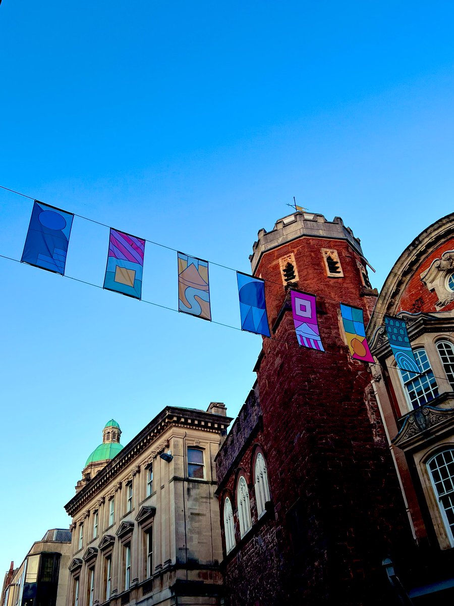 Mr_John_Harvey_'s tweet image. Loving @tweetinexeter’s Colour in #Exeter City Campaign… Great splashes of colour in our wonderful city, great to have all the uniquely different parts of the City Centre highlighted…
#LoveExeter #ExploreExeter