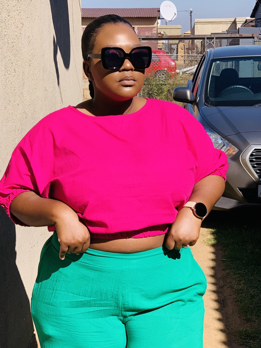 LucyMaseko06's tweet photo. Paseka e botse go lena kamoka💚💓 https://t.co/YCUPoNRjkM