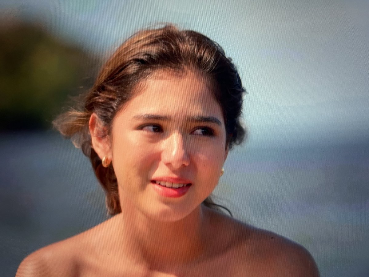 ickogonzalez's tweet photo. Pero para sa mga second families na iniwan ng mga magulang, parang "unfair" nga naman... wala naman sila kinalaman sa mga pagkakamali ng mga magulang nila... 😭😭😭 #Ouch #Sheket #Kampihan #Tanikala #HolyWeek2023 https://t.co/ANZIz6vbfR