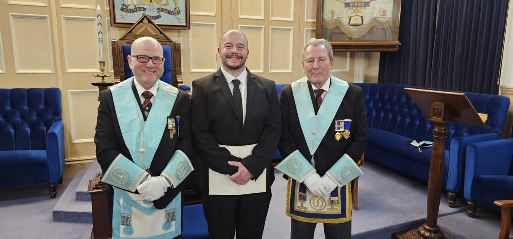 TrafalgarLodge971 tweet media