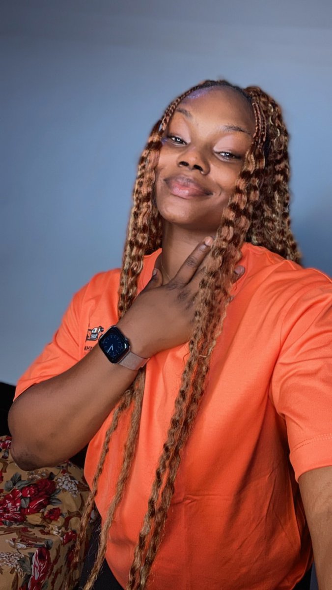 lydia_cath's tweet image. Wo me I don go find my daily 2k🚶‍♀️😌