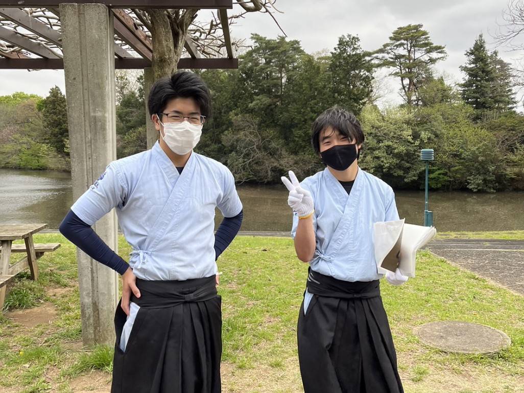 tsukubakyudo18's tweet image. 明日は筑波大学の新歓祭本祭です👏
ステージ企画やビラ配りを行う予定です✨
本日同様、青い道着を着た弓道部員が待機しております！
今日来れなかった方やもっと詳しくお話を聞きたい方など、気軽に声をかけてください😊
お待ちしております！

#筑波大学 #新歓祭 #新歓 #春から筑波 #弓道部 #青道着