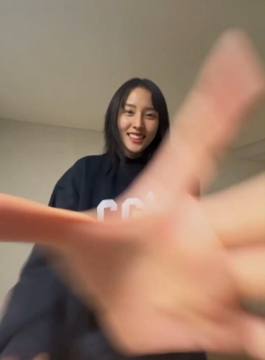 식빵 tweet media