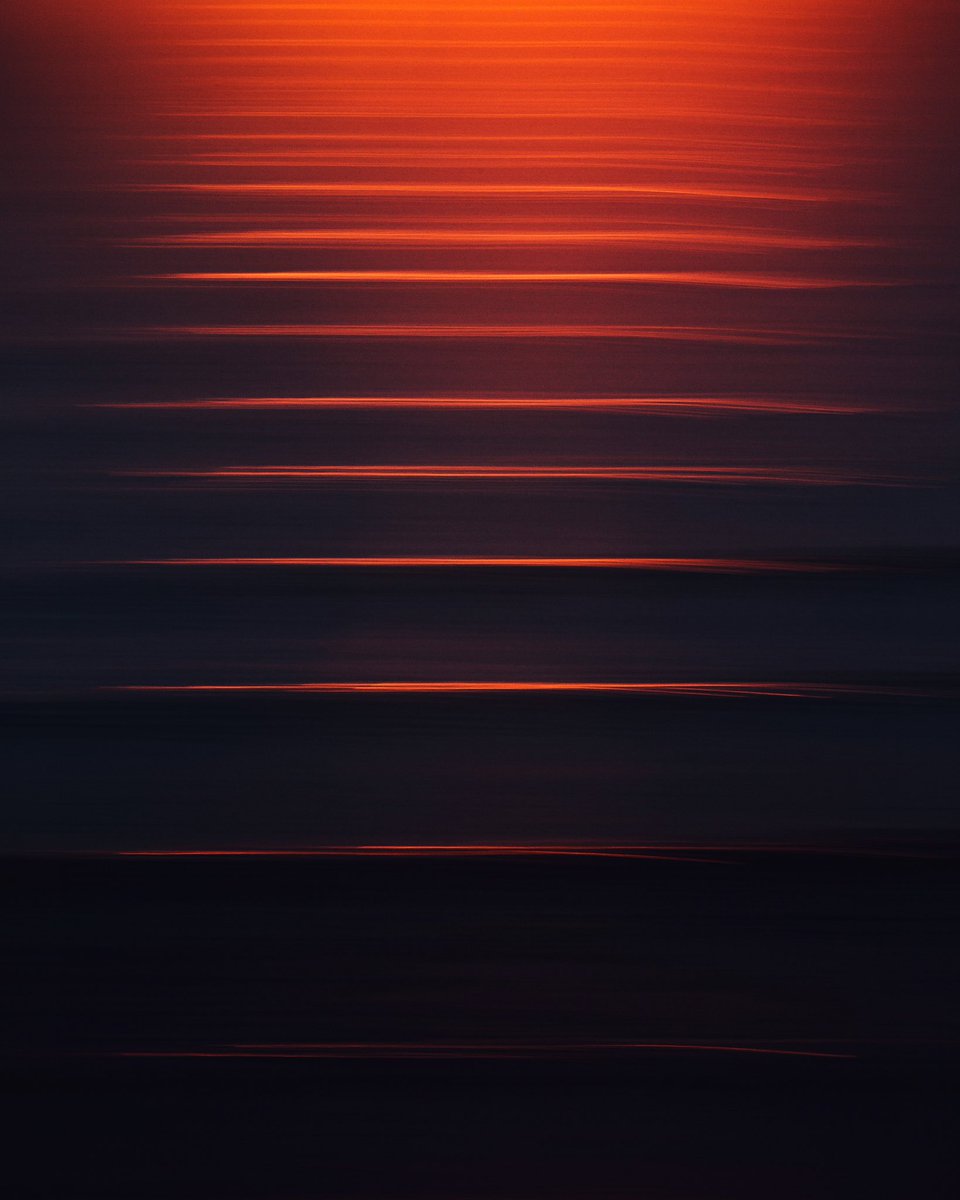 platouxx's tweet image. GM photographers, artists and collectors 🌊