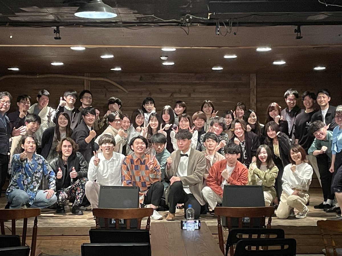 WLB_acappella's tweet photo. ◆Work Life Balance vol.3◆

- - - - - - - - - - - - - - - - - - - 
　　来場御礼 &amp; 動画UP
- - - - - - - - - - - - - - - - - - - 

お越しいただいたみなさん、ありがとうございました！

演奏動画をアップロードしたので、よかったらご覧ください🎤💁‍♂️

#WLBvol3 

🎥
https://t.co/0Z0UtRAZnF https://t.co/TlrnfwobHd