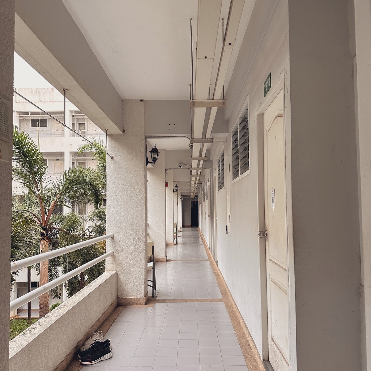 nongphat03's tweet photo. รีวิวหอในมอเกษตรศรีราชา (หอหญิง)
แบบอยู่4คน  + บรรยากาศ
#ทีมมก #kusrc #มกศรช #เกษตรศรีราชา  #dek66 https://t.co/WKA35sKvA9