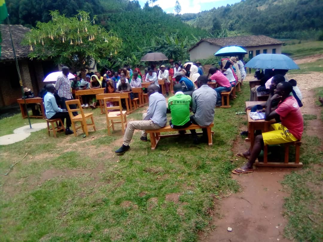 SectorMuhanga's tweet photo. Kwibuka ku nshuro ya 29 Jenocide yakorewe Abatutsi mu 1994 mu murenge wa Muhanga byabereye hirya no hino mu midugudu igize umurenge wa Muhanga. Ku rwego rw' umurenge byabereye mu kagari ka Tyazo. Twibuke twiyubaka. https://t.co/P2fCHXpOTy