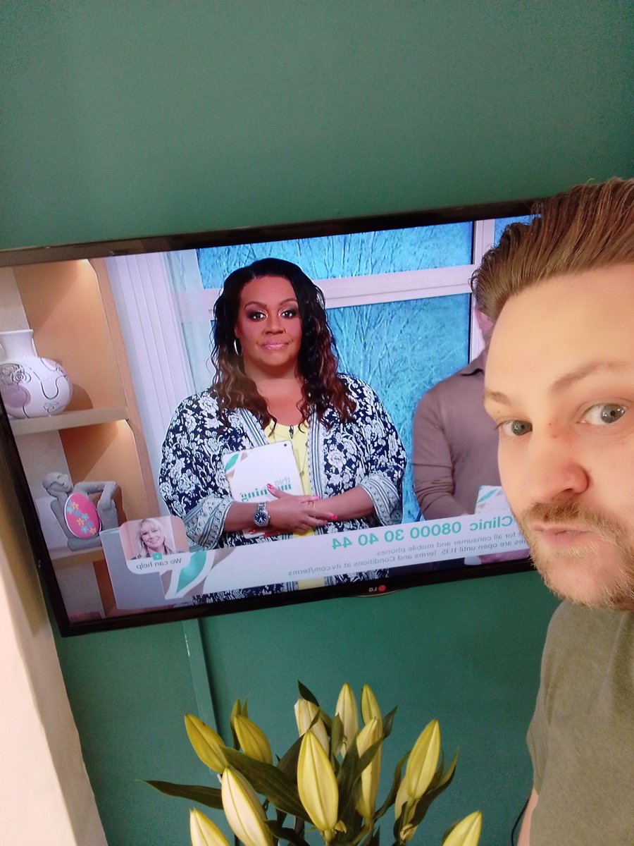 westhamn01's tweet photo. @thismorning I have just seen an egg hiding next to the lovely @AlisonHammond 🥚🥚🥚🥚 loving the show as always. Lee from Upminster https://t.co/dU7YEZ4Ahf