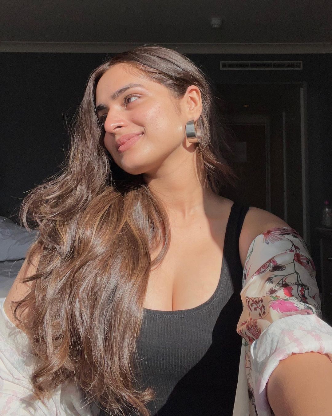 FtGs5VIaIAAFOU9?format=jpg&name=large