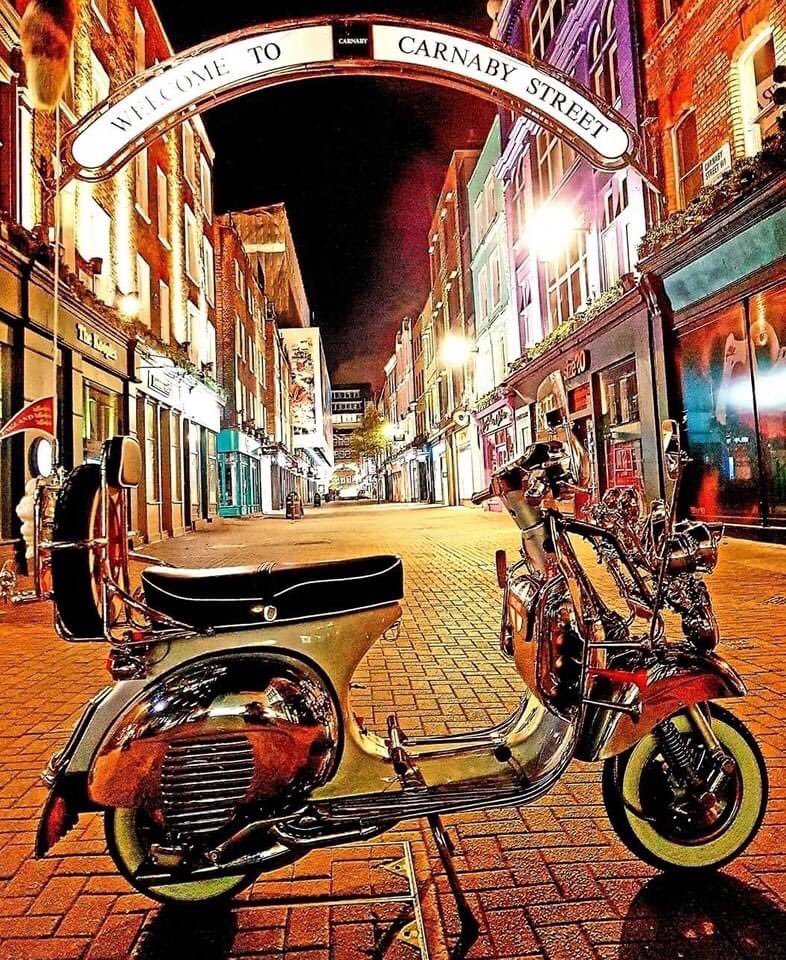 Happy good Friday. The weekend starts here… #Carnabystreet #Mods #Scooters