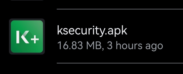 Onvi26's tweet image. เตือนภัย เพราะโดนไปแล้ว
มิจฉาชีพ​คราวนี้มาในsmsของKbank ซึ่งเป็นsmsได้รับOTPปกติของแบงก์​รูป1 จากนั้นลิงค์​จะไปไลน์ K Security รูป2 ซึ่งเหมือนคุยกับจนทแบงก์​จนเราไม่เอ๊ะใจให้เราโหลดแอพรูป3 มาในแบบไฟล์รูป4 แล้วหลอกให้โอนเงินเข้าบชอื่นเพื่อเช็คจากนั้นก็มิจกดดูดเงินออกไปเองทันที