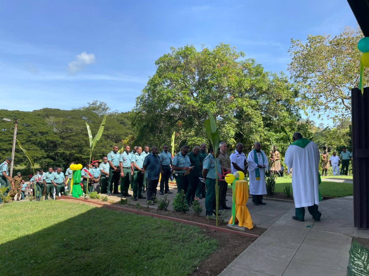 ADFinPNG tweet media