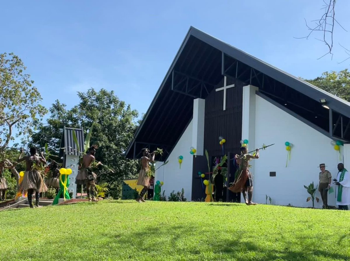 ADFinPNG tweet media