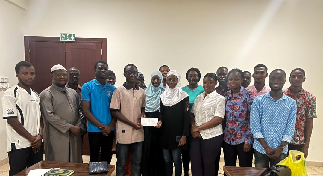 @tein_knust welfare committee, chaired by @trisha_gariba donated a token to the Muslim Students Association in @KNUSTGH to support their fasting and to assist students during these challenging times.