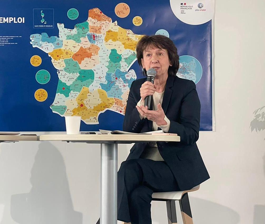 <a href="/Travail_Gouv/">Ministère du Travail et de l'Emploi</a> <a href="/Economie_Gouv/">Ministère de l'Économie et des Finances</a> <a href="/catherine_poux/">Catherine Poux</a> <a href="/S_Ducatez/">Stéphane Ducatez</a> <a href="/pauline_calmes/">Pauline Calmès</a> <a href="/Dares_travail/">Dares - statistiques Travail</a> @Strategie_Gouv <a href="/DGEntreprises/">Direction générale des Entreprises</a> @LaCL2E [#BMO2023] "86% des entreprises qui s’attendent à connaitre des difficultés de #recrutement comptent sur Pôle emploi pour les accompagner" 🗣️ <a href="/catherine_poux/">Catherine Poux</a>, directrice des services aux entreprises de @pole_emploi

#BMO #TousMobilisés