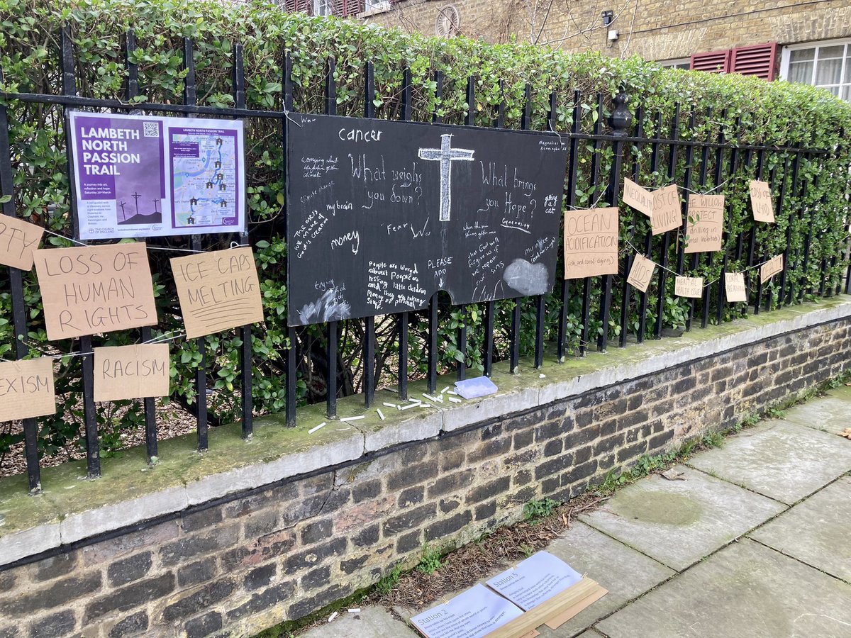 LambethTrail's tweet photo. This Good Friday we remember Jesus' sacrifice &amp; his crucifixion journey. You can follow his path by visiting the #LambethPassionTrail at https://t.co/xbc9DEx9jb You'll see #artwork #prayers #readings &amp; #photos commemorating the #stationsofthecross #goodfriday https://t.co/rRUfEDMUgT