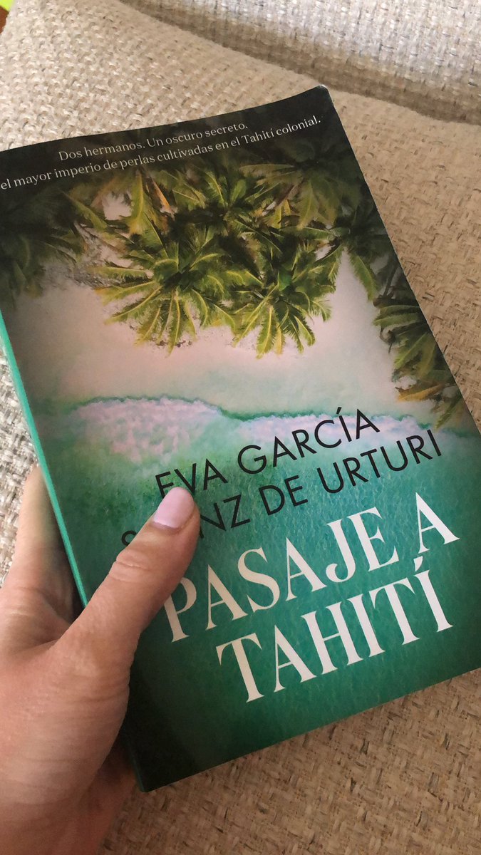 Editorial Planeta on X: 📢 ¡SORTEO! ¿Quieres ganar un ejemplar de «El  libro negro de las horas», de Eva García Sáenz de Urturi? Solo tienes que:  👉Seguir a @edit_planeta ⚠️Hacer RT 👥Etiquetar