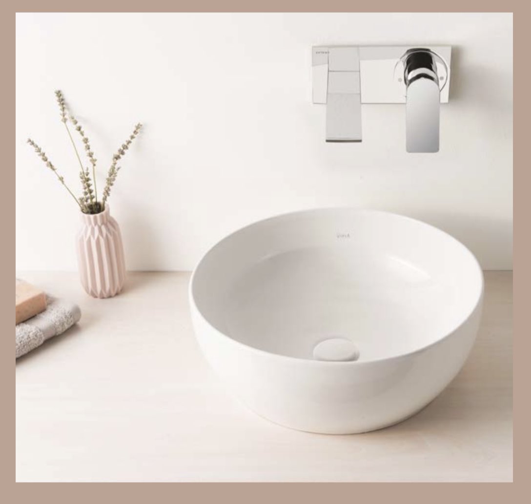 AbbeygateBSE's tweet photo. ⚪️ Beautiful round countertop basin by VITRA 

⚪️ Basin mixer from the “Memoria” range also by VITRA 

#countertopbasin #bathroomsink #bathroomdesign #bathroom #bathroombasin #vitra #basinmixer #bathroominspo #bathroomdecor @VitrABathrooms https://t.co/LQ7YqOGRS9