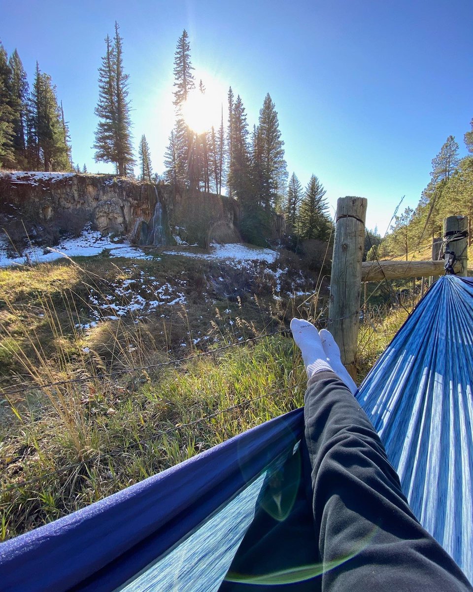 JosephBrennan9's tweet photo. Such a peaceful afternoon spent here…away from the noise of the world. 

If you ever have the chance to visit Cloudcroft NM, you can camp in like 4 different climates within an hour drive. Ridiculously cool. (We went in the Fall) https://t.co/KuTWYiGEc2