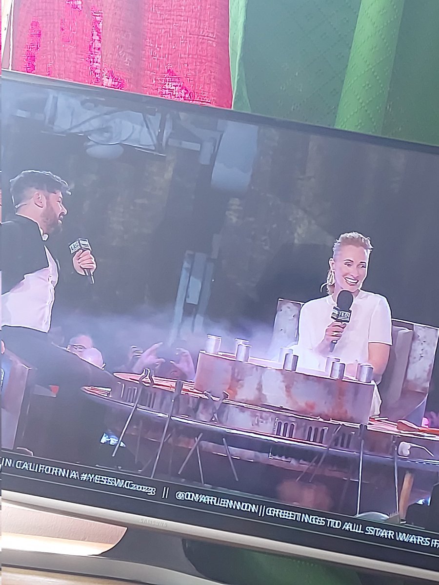 kryzesyndulla's tweet image. MON MOTHER IS MOTHERING #StarWarsCelebration2023 #YESSWC2023