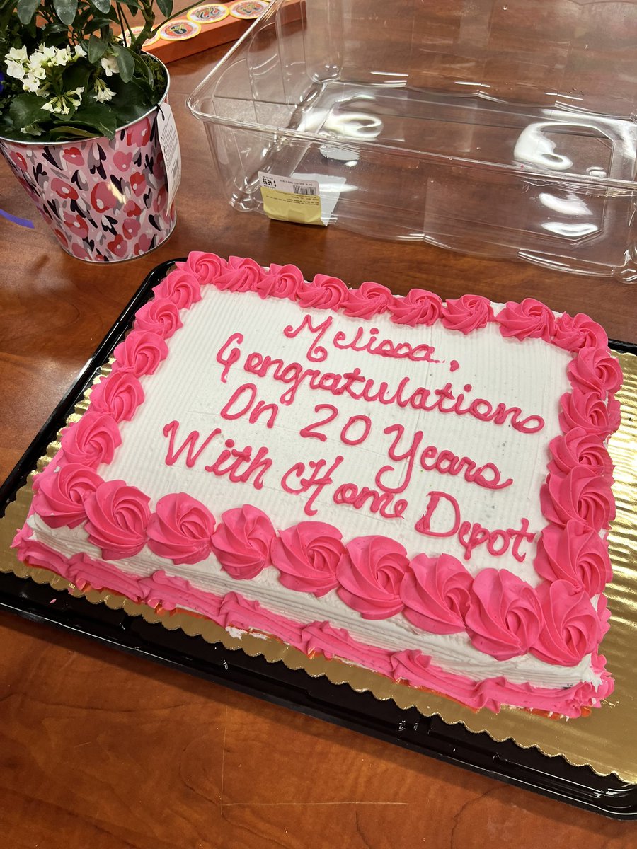 MPorterHD1948's tweet photo. Celebrated 20 years on Wednesday!! Thanks to everyone that made it special! @HDLeenaGonzalez @ClaireBailey831 @MGoorsky @angiebaby100 https://t.co/PGlz9C57pj