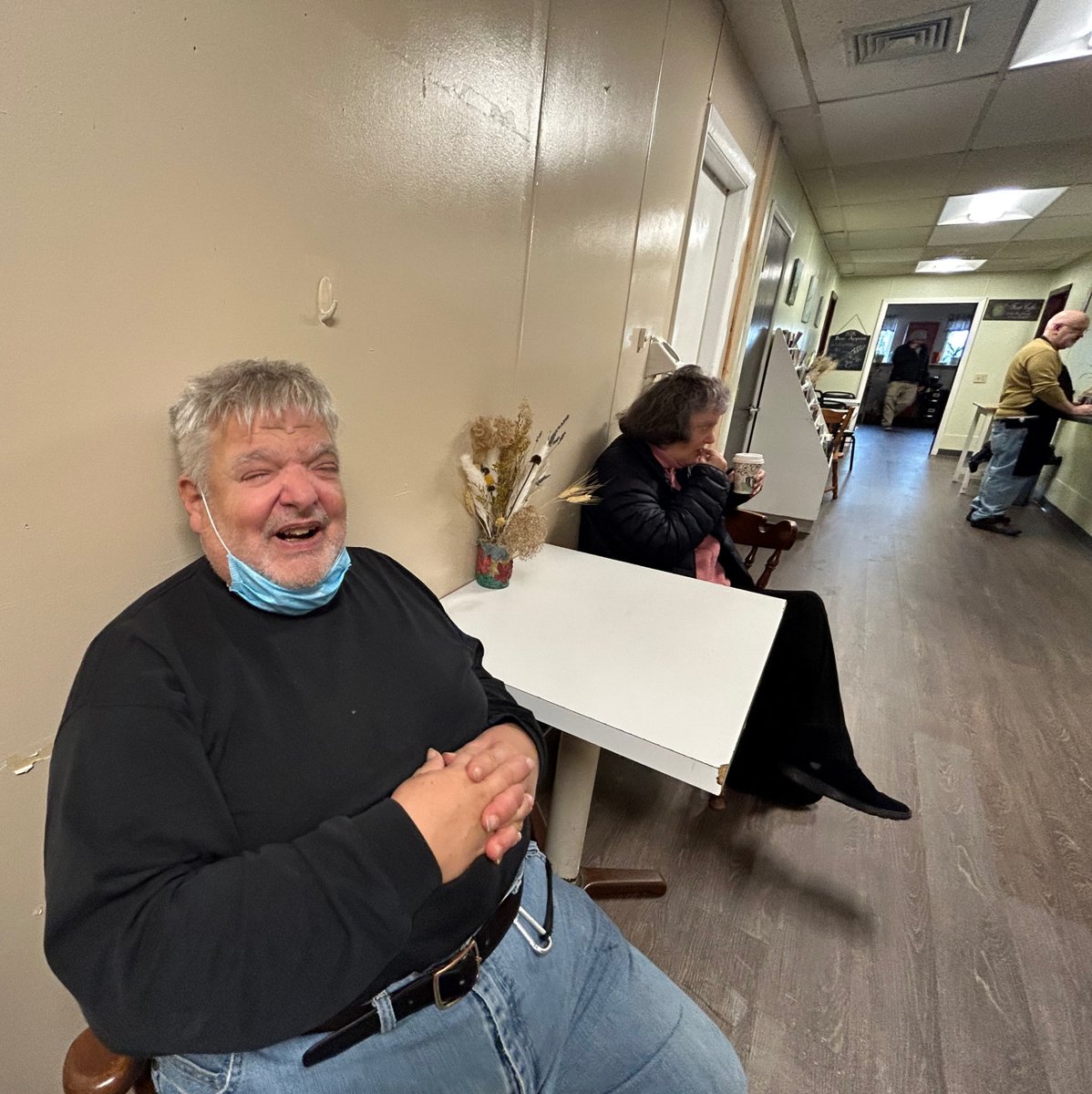 Wishing everyone a VERY happy Friday on this World Health Day 2023 🍎☀️🩺
Hillsgrove Clubhouse 
-
#thrivebhri #RhodeIsland #mentalhealth #WorldHealthDay ##healthy #BehavioralHealthServices #clubhouseinternational