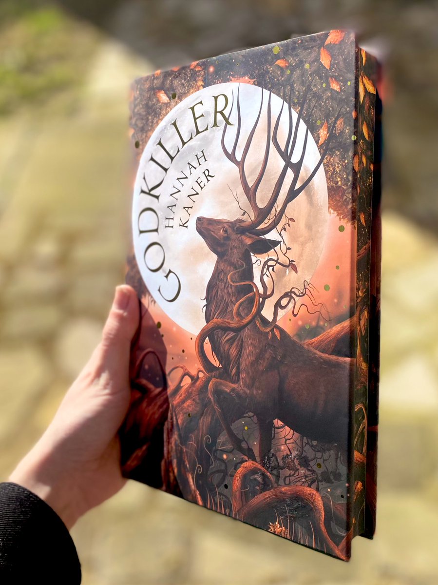 Godkiller by @HFKaner!! 🦌

This book 😍 This book had me hooked from the very first page! It is a book that has everything! (I really need book two)! 😁🧡

#godkiller #hannahkanner #fantasybooks #harpercollins
#harpervoyager @HarperVoyagerUK #needtoread
