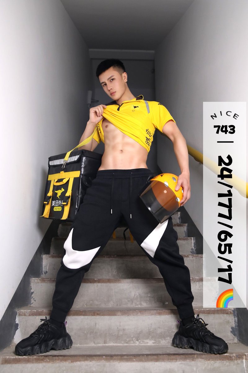 qixs1069's tweet photo. #昆明男士按摩 #昆明男技师 #昆明推油 #昆明男模 #昆明massage #昆明同志 #昆明gay同志按摩店 #昆明上门服务 #昆明同性spa #昆明理疗放松 #按摩推油三角区保健 #泰式抓龙筋 #农牛 #边缘控制潮喷 #sm特色调教 #非诚勿扰 https://t.co/bomfoCSrXE