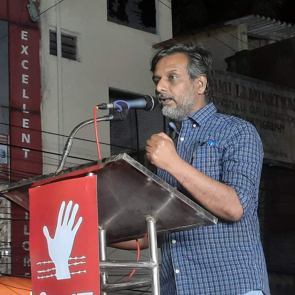 GanesanCSekaran's tweet image. நீதிமன்றத்திற்கோ, வழக்குக்கோ அச்சப்பட ஒன்றும் சாவர்க்கர் பரம்பரை அல்ல.

நாங்கள் பெரியாரின் பரம்பரை...